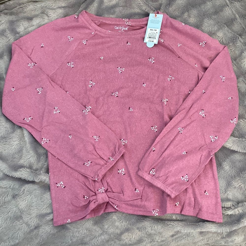 NWT. Cat & Jack XXL floral purple blouse